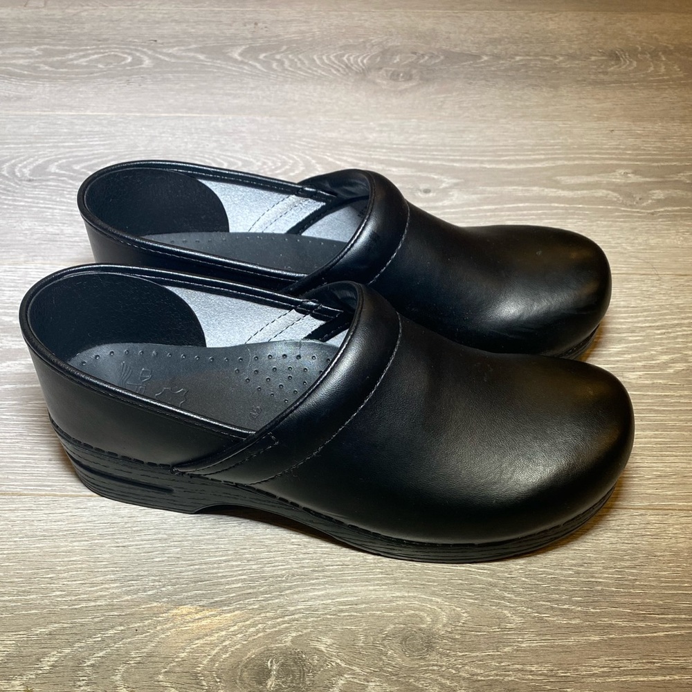 Dansko size 45 Professional Black Leather Clog Slip On Comfort Work Shoe